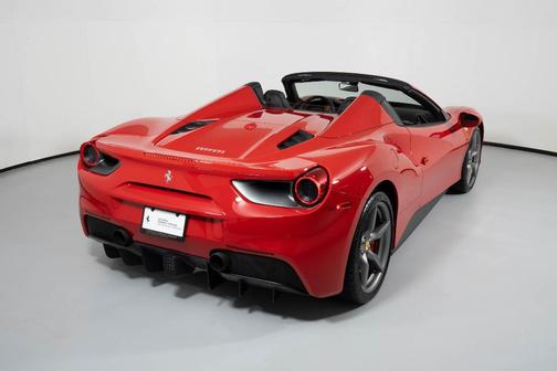 2017 Ferrari 488 Spider Base