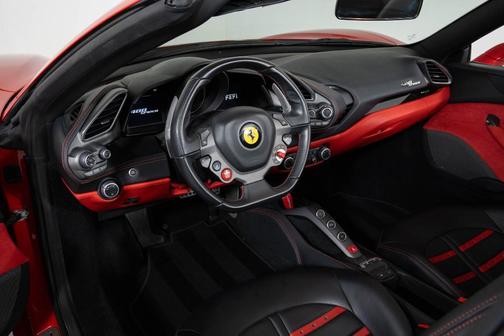 2017 Ferrari 488 Spider Base