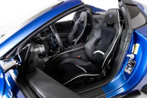 2023 Ferrari 812 GTS Base