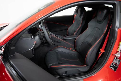 2024 Ferrari Roma Base
