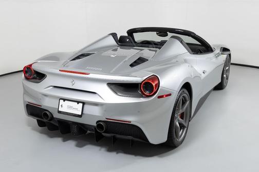 2018 Ferrari 488 Spider Base