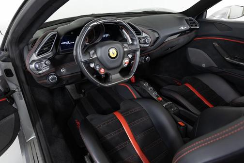 2018 Ferrari 488 Spider Base