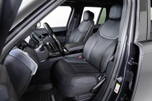 2025 Land Rover Range Rover P530 SE