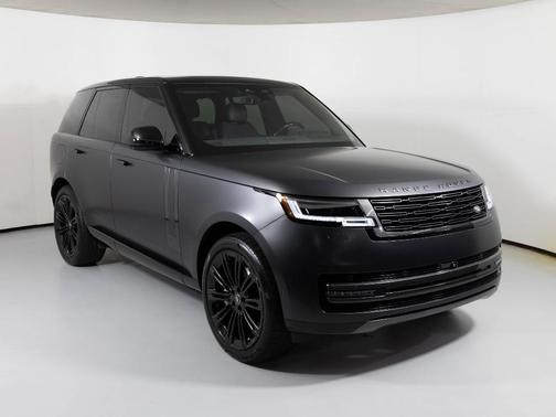 2025 Land Rover Range Rover P530 SE