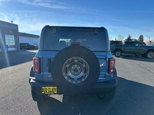 Gray 2025 Ford Bronco Badlands
