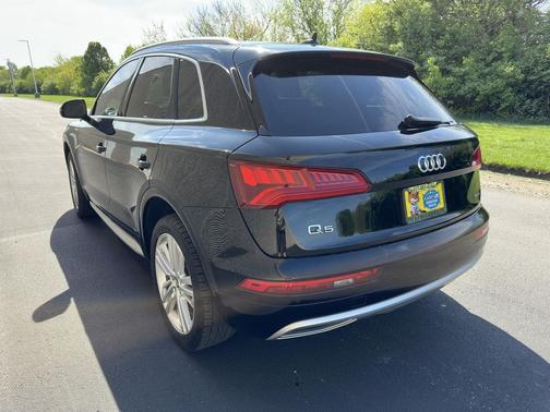Brilliant Black 2020 Audi Q5 45 Premium Plus