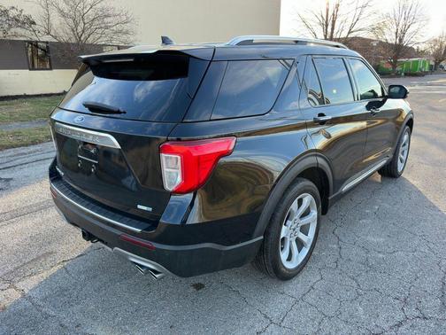 Agate Black Metallic 2020 Ford Explorer Platinum