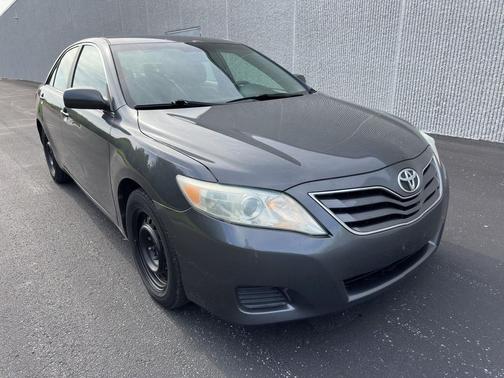 Magnetic Gray Metallic 2010 Toyota Camry LE
