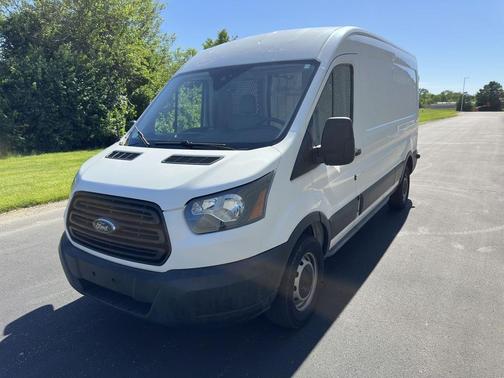 Oxford White 2017 Ford Transit-250 Base