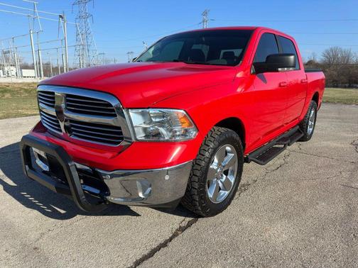 Flame Red Clearcoat 2019 RAM 1500 Big Horn
