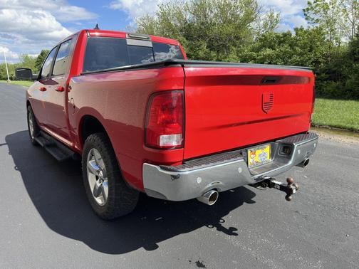 Flame Red Clearcoat 2019 RAM 1500 Big Horn