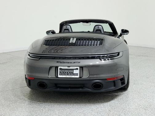 2024 Porsche 911 Carrera 4 GTS