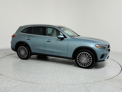 2026 Mercedes-Benz GLC 300 Base