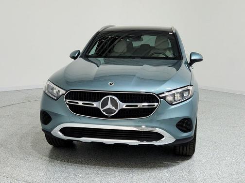 2026 Mercedes-Benz GLC 300 Base