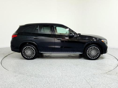2024 Mercedes-Benz GLC 300 Base