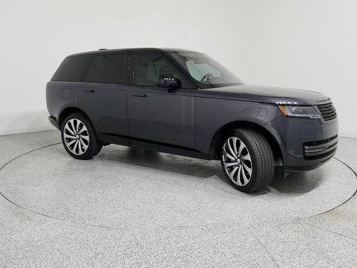 2023 Land Rover Range Rover P530 SE