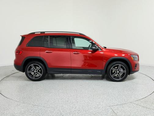 2026 Mercedes-Benz GLB 250 Base