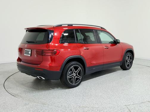 2026 Mercedes-Benz GLB 250 Base