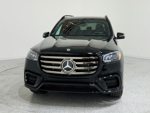2024 Mercedes-Benz GLS 450 4MATIC