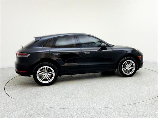 2019 Porsche Macan Base