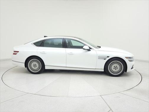 2022 Genesis G80 2.5T RWD