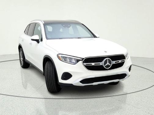 Polar White 2026 Mercedes-Benz GLC 300 Base