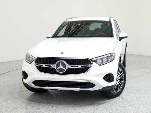 2025 Mercedes-Benz GLC 300 4MATIC