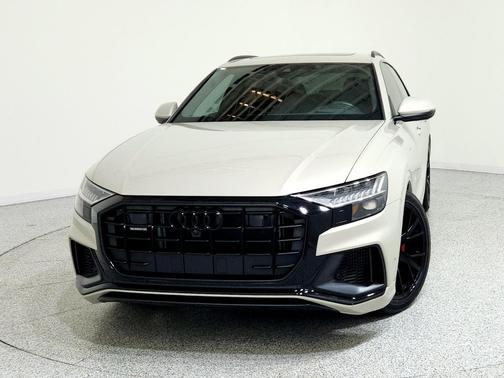 2022 Audi Q8 55 Prestige