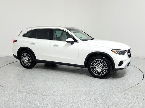 2026 Mercedes-Benz GLC 300 Base
