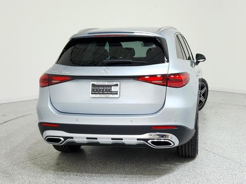 2026 Mercedes-Benz GLC 300 Base