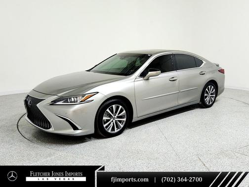 2021 Lexus ES 300h Base