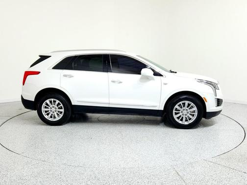 2018 Cadillac XT5 Base