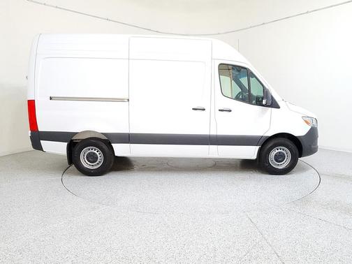 2026 Mercedes-Benz Sprinter 2500 Standard Roof
