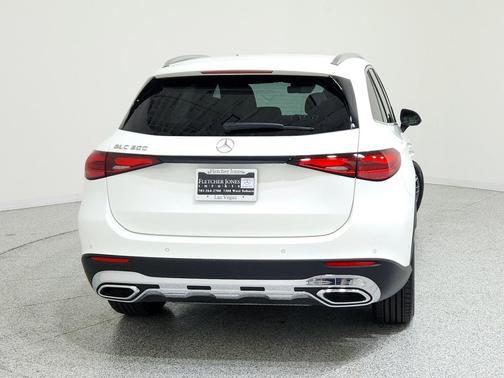2025 Mercedes-Benz GLC 300 Base