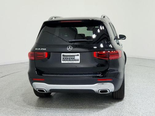 2026 Mercedes-Benz GLB 250 Base