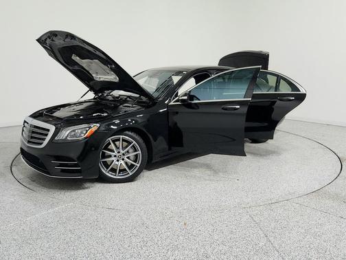 2020 Mercedes-Benz S-Class S 560