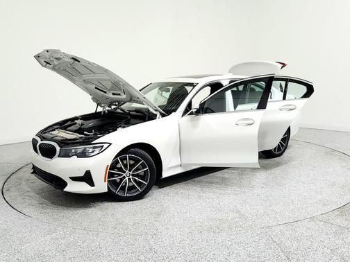 2020 BMW 330 330i
