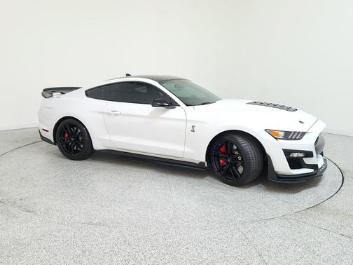 2021 Ford Shelby GT500 Base