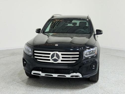2025 Mercedes-Benz GLB 250 4MATIC