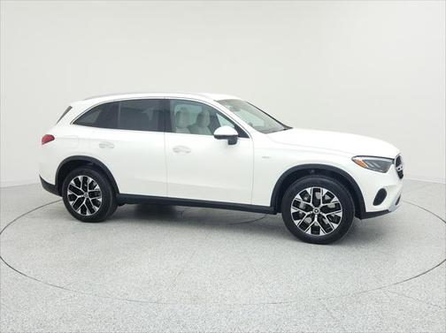 2025 Mercedes-Benz GLC 350e Base