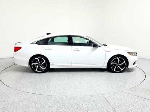2022 Honda Accord Hybrid Base