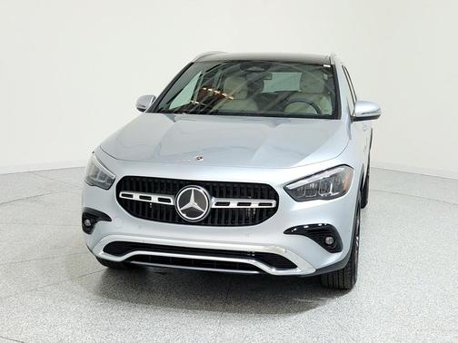 2026 Mercedes-Benz GLA 250 4MATIC