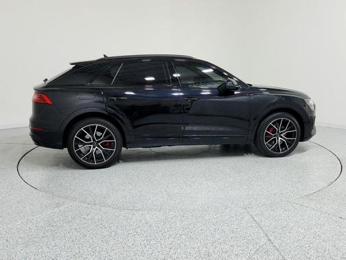 2020 Audi Q8 55 Prestige