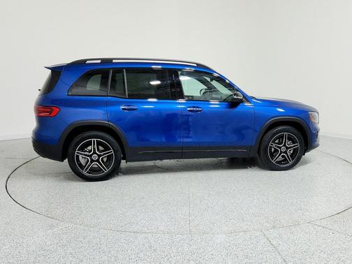 2026 Mercedes-Benz GLB 250 Base