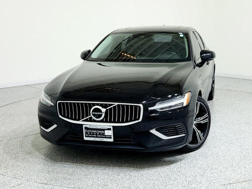 2021 Volvo S60 Recharge Plug-In Hybrid T8 Inscription