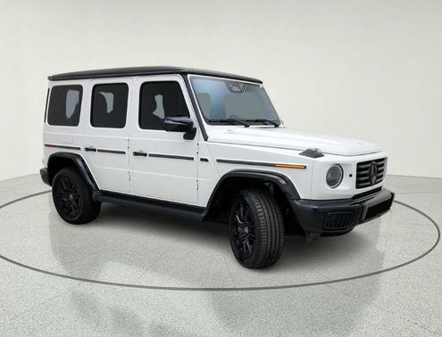 MANUFAKTUR Moonlight White Metallic 2026 Mercedes-Benz G-Class G 580e