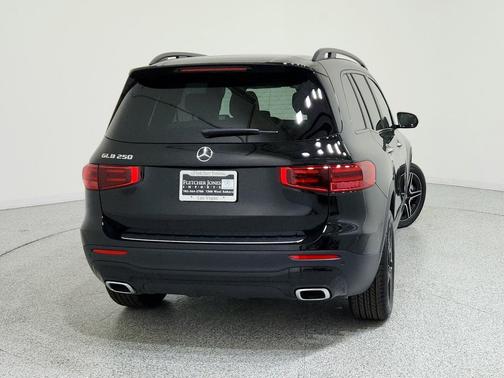 2026 Mercedes-Benz GLB 250 Base