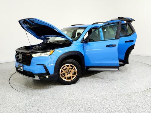 2023 Honda Pilot AWD TrailSport