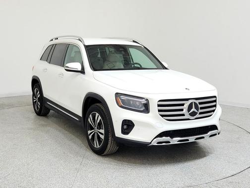 2025 Mercedes-Benz GLB 250 4MATIC