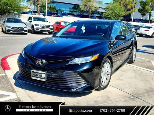 2018 Toyota Camry LE